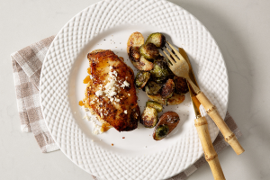 Hot Honey Feta Chicken - Quick & Healthy