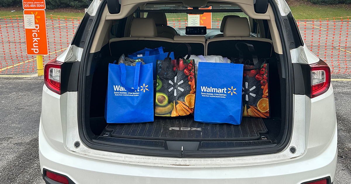 Saugus Walmart unveils online-grocery pickup - Itemlive